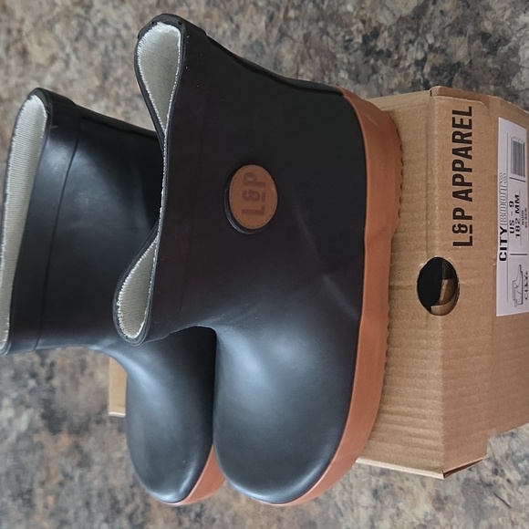 L&P Apparel Other - L&P Size 9 Baby Boy NEW Black and Brown Rain Boots